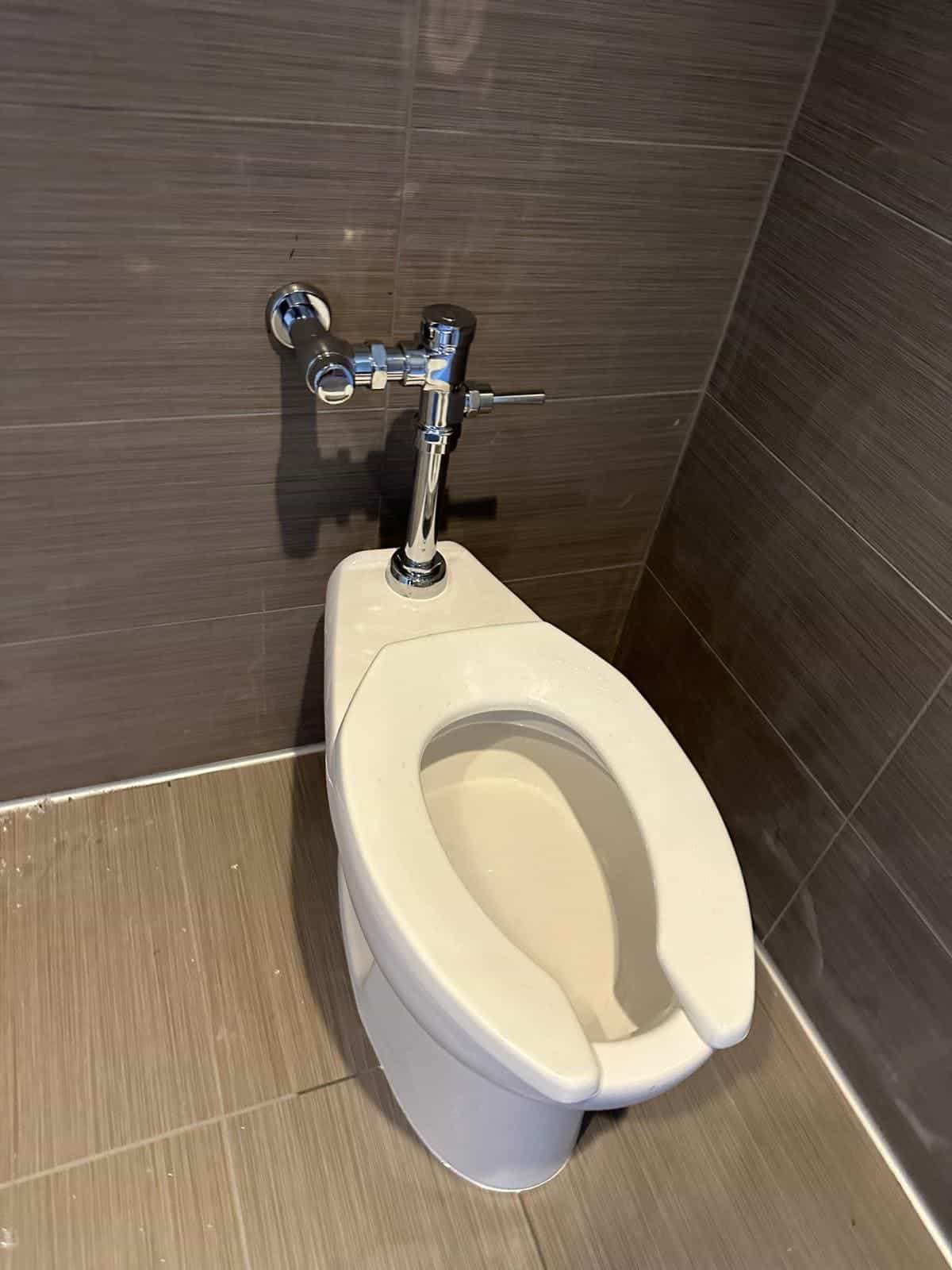 Before and after of a Toilet installation by a plumber in Medley